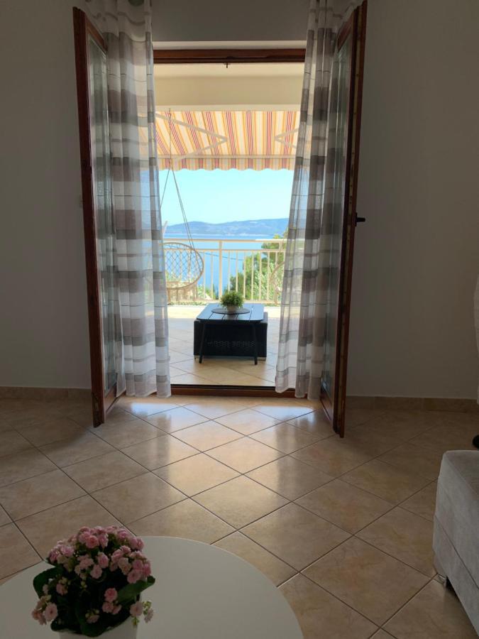 Omis Relaxing Sea Lounge Appartement Marusici  Buitenkant foto