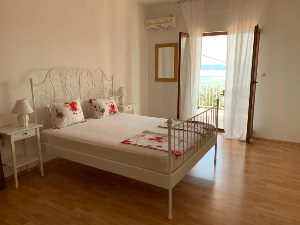 Omis Relaxing Sea Lounge Appartement Marusici  Buitenkant foto
